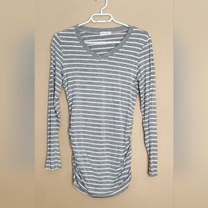 Smallshow Maternity Sz S Gray Striped Long Sleeve Ruche Side V-Neck Scoop
